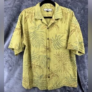 Tommy Bahama Men's Green Palm Leaf Wooden Button Silk Tropical Shirt Size Medium